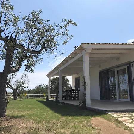 Maralai Semesterbostad